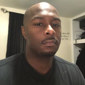 Meet your Posher, Derrick